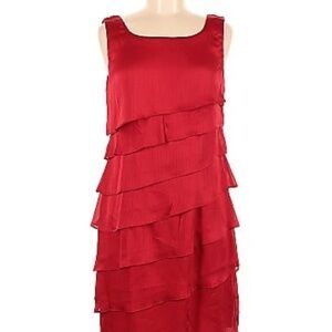 ♥️♥️NWOT♥️😊Ladies  holiday red layered and lined dress   Size 10P